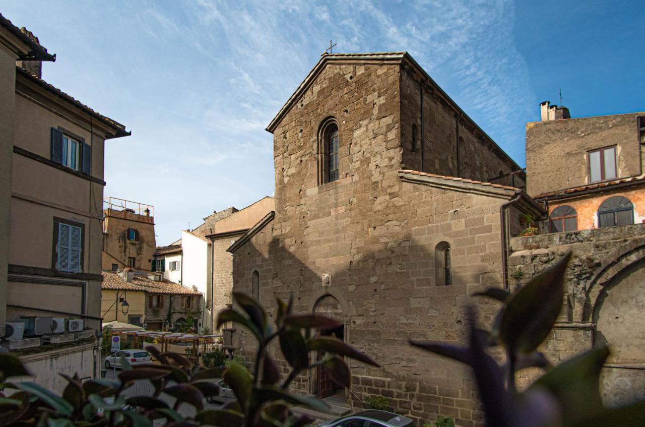 Appartamento Piazza Santa Maria Nuova فِتيربو المظهر الخارجي الصورة