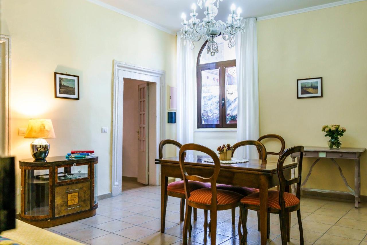 Appartamento Piazza Santa Maria Nuova فِتيربو المظهر الخارجي الصورة