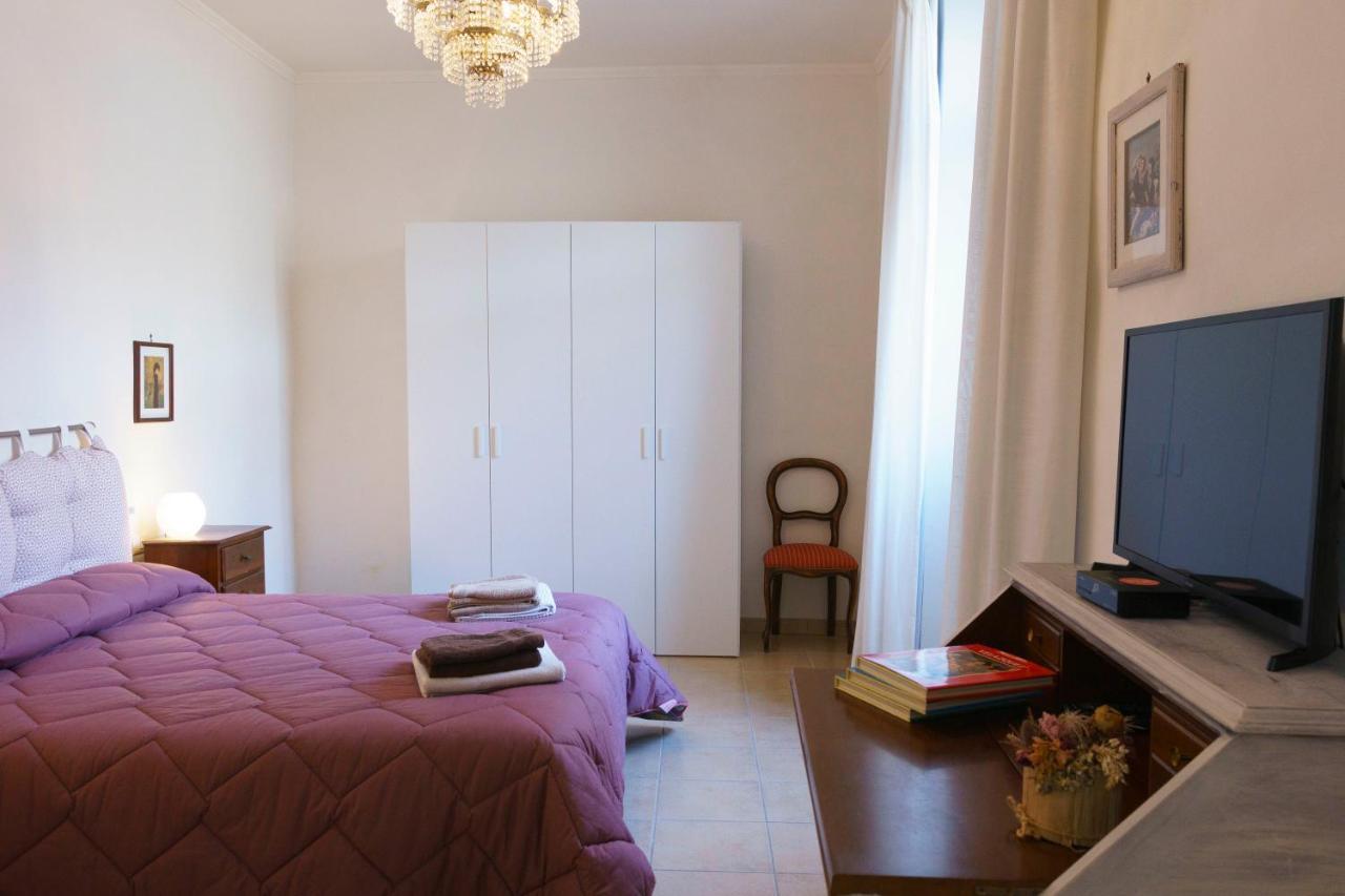 Appartamento Piazza Santa Maria Nuova فِتيربو المظهر الخارجي الصورة